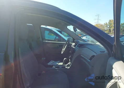 2017 Chevrolet Traverse Ls из США, поврежденный, VIN 1GNKRFED2HJ298366